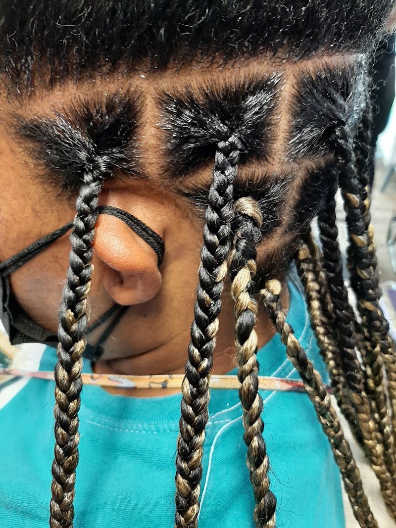Diverse Beauties LLC, beauty salon in Lynchburg, VA, photo 6 of 10